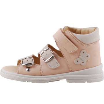 supinált gyerek szandál